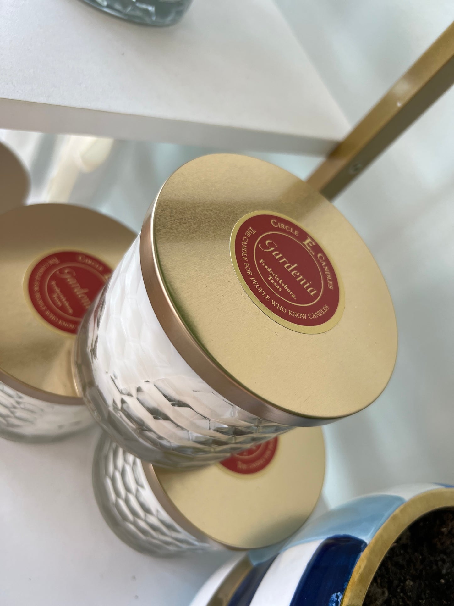 Circle E Candle - Round Jar - 17 oz