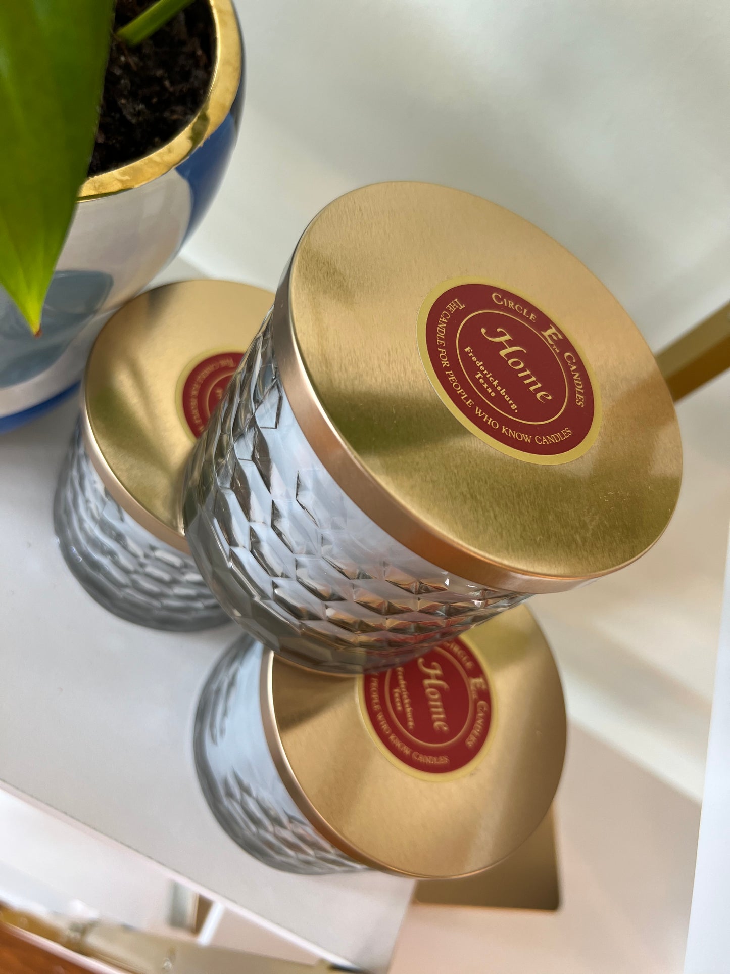 Circle E Candle - Round Jar - 17 oz