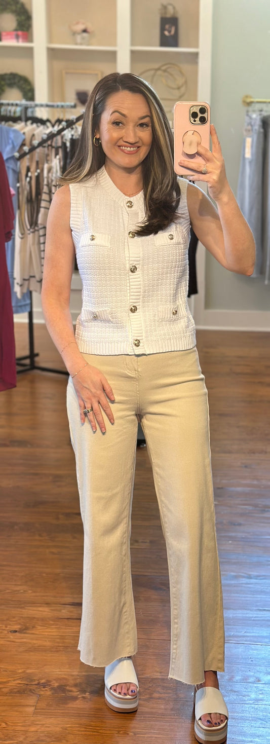 Quiet Charm Gold Button Sleeveless (Off White)